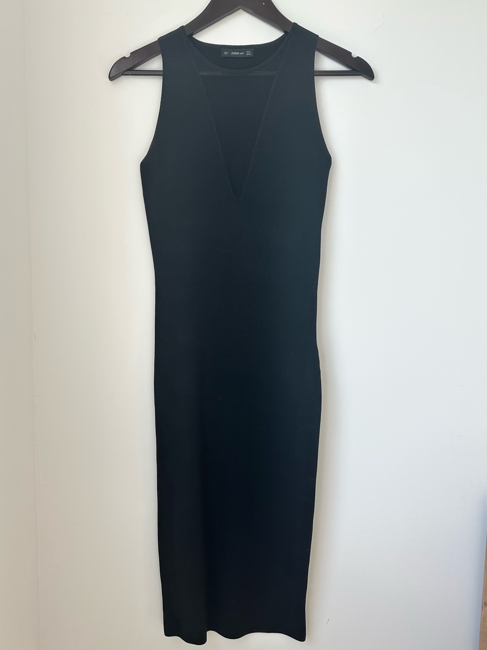 Zara Black Sleeveless Knit Midi Bodycon Dress
